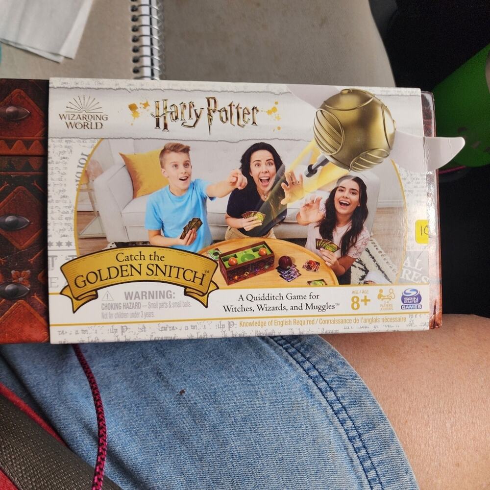 SPIN MASTER NWT CATCH THE GOLDEN SNITCH GAME